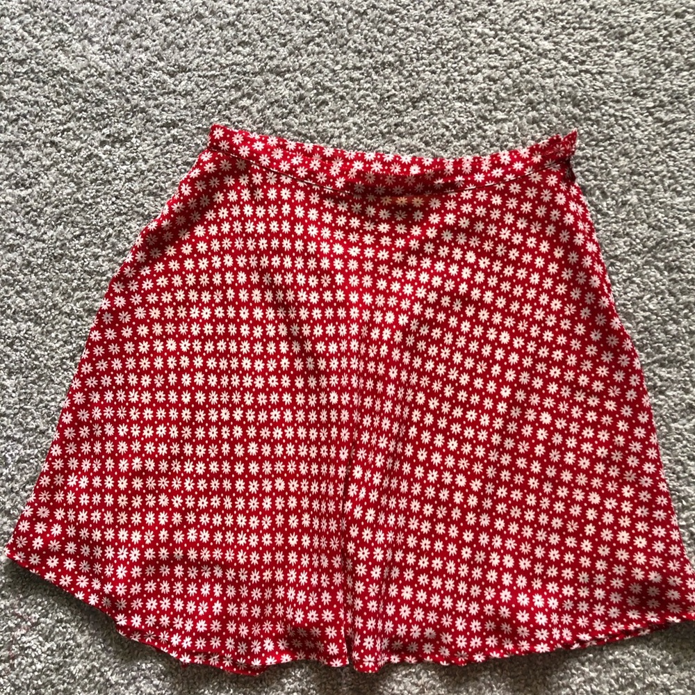 Jonathan Martin Red and White Floral A-Line Skirt